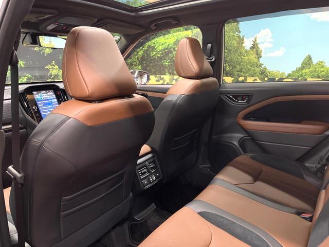 フォレスター プレミアムS:HEV EX 登録済未使用車 セットオプションCJ サンルーフ ハーマンカードン 茶革 アイサイトXテクノロジー 11型ナビフルセグ 全周囲カメラ アクセサリーコンセント 電動リアゲート 専用19インチAW(50枚目)