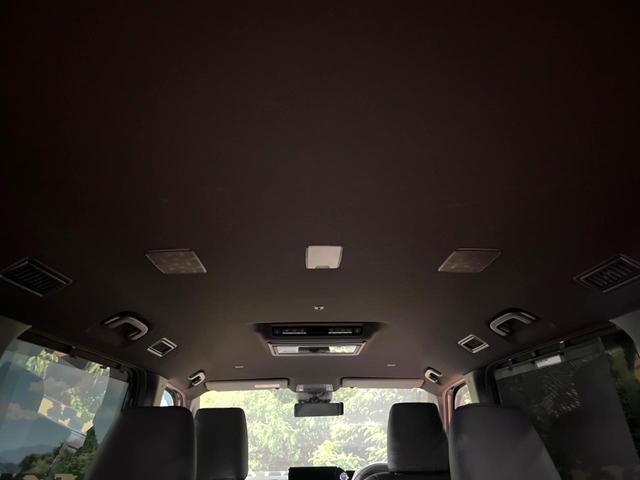 ヴォクシー ハイブリッドS-Z モデリスタエアロ 後席モニター 10型ナビ 快適利便パッケージ 両側電動ドア 禁煙車 100V電源 電動リアドア デジタルインナーミラー シートヒータ― ハンドルヒーター 純正17インチアルミ ETC(28枚目)