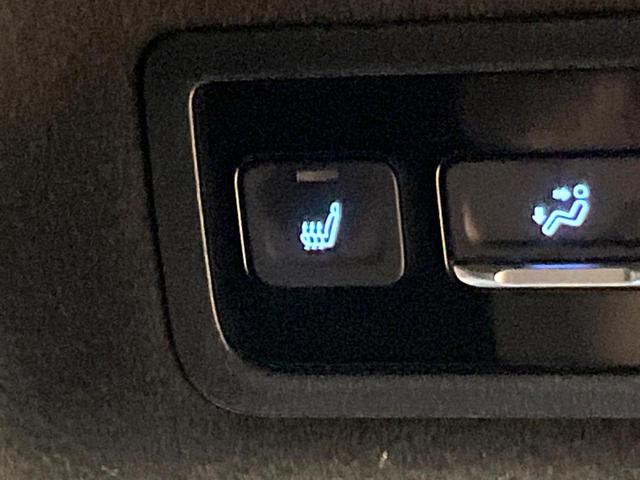 ヴォクシー ハイブリッドS-Z モデリスタエアロ 後席モニター 10型ナビ 快適利便パッケージ 両側電動ドア 禁煙車 100V電源 電動リアドア デジタルインナーミラー シートヒータ― ハンドルヒーター 純正17インチアルミ ETC(35枚目)