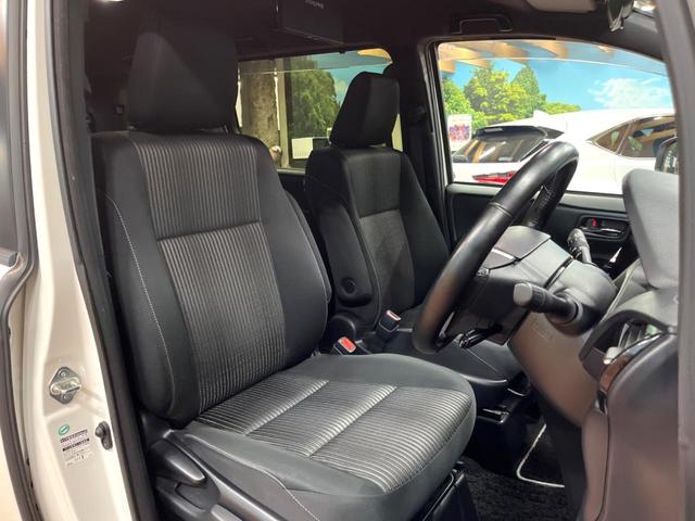 ヴォクシー ZS 煌 後席モニター BIGX9型ナビ 禁煙車 両側電動ドア セーフティセンス クルーズコントロール バックカメラ 純正16インチアルミ LEDヘッド&フォグ フルセグ Bluetooth再生 ETC(8枚目)