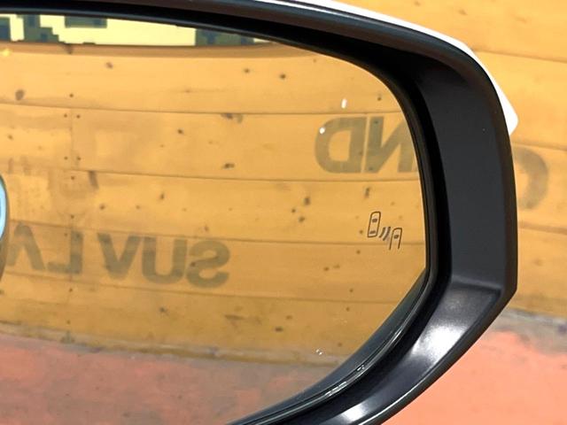 ハリアー Ｚ　モデリスタエアロ　１２型ナビ　全周囲カメラ　ＪＢＬサウンド　デジタルインナーミラー　ブラインドスポットモニター　禁煙車　パワーバックドア　パワーシート　純正１９インチアルミ　ＬＥＤヘッド＆フォグ（7枚目）