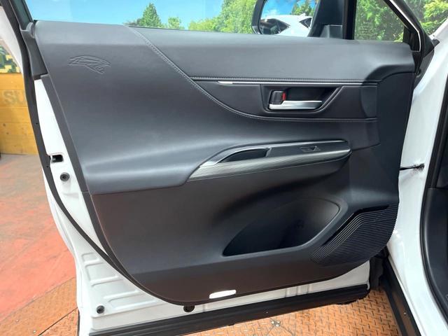 ハリアー Ｚ　モデリスタエアロ　１２型ナビ　全周囲カメラ　ＪＢＬサウンド　デジタルインナーミラー　ブラインドスポットモニター　禁煙車　パワーバックドア　パワーシート　純正１９インチアルミ　ＬＥＤヘッド＆フォグ（31枚目）