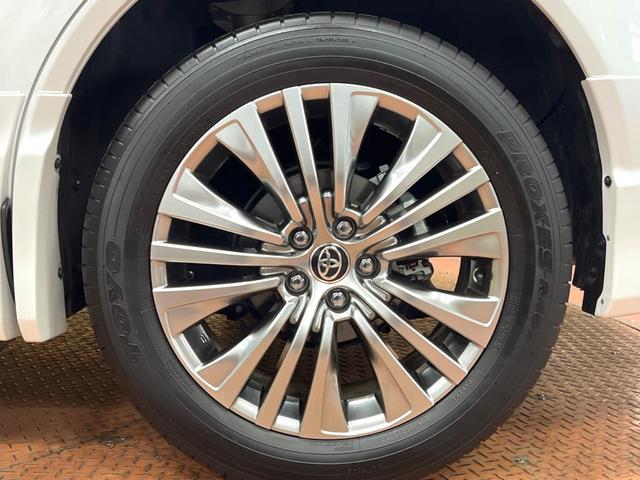 ハリアー Ｚ　モデリスタエアロ　１２型ナビ　全周囲カメラ　ＪＢＬサウンド　デジタルインナーミラー　ブラインドスポットモニター　禁煙車　パワーバックドア　パワーシート　純正１９インチアルミ　ＬＥＤヘッド＆フォグ（35枚目）