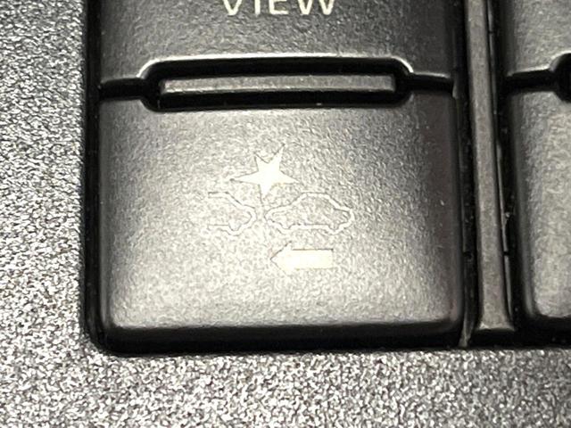 シエンタ ハイブリッドG クエロ 禁煙車 9型ナビ 全周囲カメラ 両側電動ドア クルーズコントロール セーフティセンス LEDヘッド フルセグ Bluetooth再生 オートマチックハイビーム 車線逸脱警報 ETC オートエアコン(7枚目)