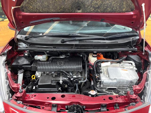 シエンタ ハイブリッドG クエロ 禁煙車 9型ナビ 全周囲カメラ 両側電動ドア クルーズコントロール セーフティセンス LEDヘッド フルセグ Bluetooth再生 オートマチックハイビーム 車線逸脱警報 ETC オートエアコン(18枚目)