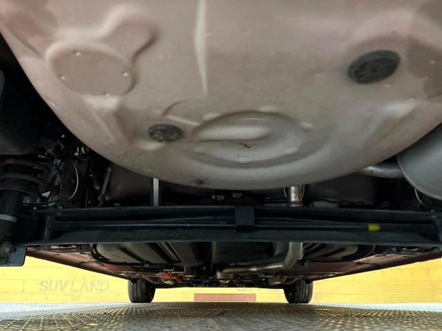 シエンタ ハイブリッドG クエロ 禁煙車 9型ナビ 全周囲カメラ 両側電動ドア クルーズコントロール セーフティセンス LEDヘッド フルセグ Bluetooth再生 オートマチックハイビーム 車線逸脱警報 ETC オートエアコン(19枚目)