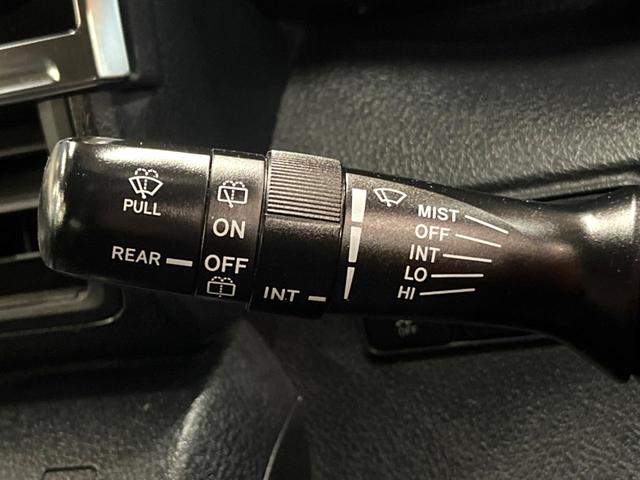 シエンタ ハイブリッドG クエロ 禁煙車 9型ナビ 全周囲カメラ 両側電動ドア クルーズコントロール セーフティセンス LEDヘッド フルセグ Bluetooth再生 オートマチックハイビーム 車線逸脱警報 ETC オートエアコン(33枚目)