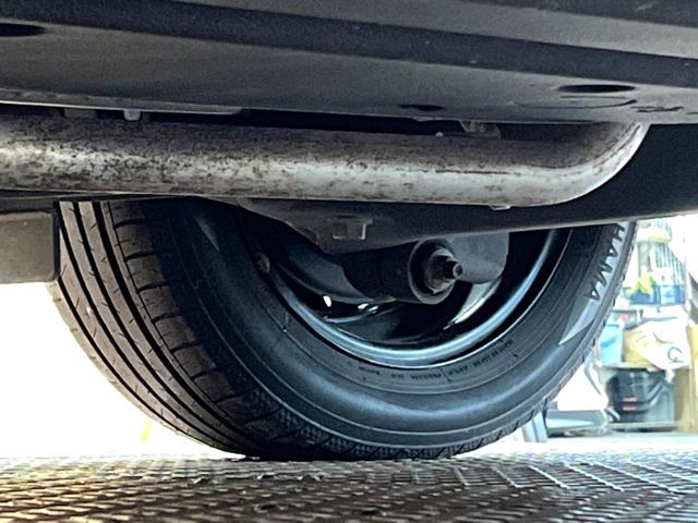 シエンタ ハイブリッドG クエロ 禁煙車 9型ナビ 全周囲カメラ 両側電動ドア クルーズコントロール セーフティセンス LEDヘッド フルセグ Bluetooth再生 オートマチックハイビーム 車線逸脱警報 ETC オートエアコン(51枚目)