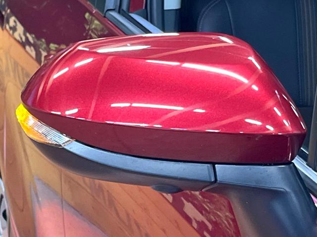 シエンタ ハイブリッドG クエロ 禁煙車 9型ナビ 全周囲カメラ 両側電動ドア クルーズコントロール セーフティセンス LEDヘッド フルセグ Bluetooth再生 オートマチックハイビーム 車線逸脱警報 ETC オートエアコン(55枚目)