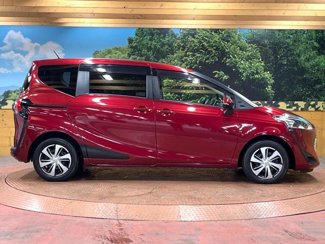 シエンタ ハイブリッドG クエロ 禁煙車 9型ナビ 全周囲カメラ 両側電動ドア クルーズコントロール セーフティセンス LEDヘッド フルセグ Bluetooth再生 オートマチックハイビーム 車線逸脱警報 ETC オートエアコン(57枚目)