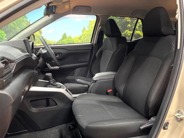 ライズ Ｘ　禁煙車　純正ナビ　バックカメラ　クリアランスソナー　ＬＥＤヘッド　フルセグ　Ｂｌｕｅｔｏｏｔｈ再生　衝突軽減システム　スマートキー　ＥＴＣ　アイドリングストップ（21枚目）