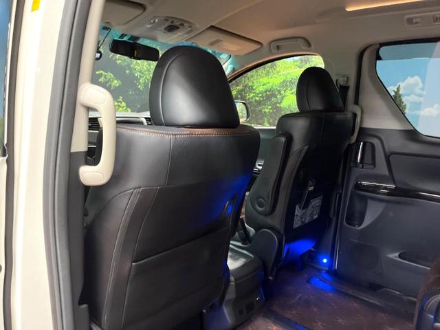 アルファード 240S タイプゴールドII 後席モニター 9型ナビ 両側電動ドア 電動リアゲート クルーズコントロール 禁煙車 ハーフレザーシート コーナーセンサー 100Wコンセント フルセグ Bluetooth HIDヘッド(24枚目)