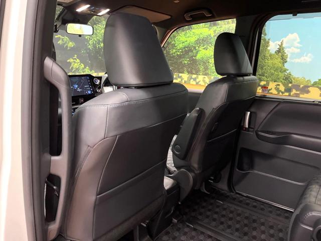 ヴォクシー S-Z 後席モニター 快適利便PKG 3眼LEDヘッド 10型ナビ 禁煙車 両側電動ドア 電動リアゲート シートヒーター レーダークルーズ 衝突軽減 クリアランスソナー バックカメラ Bluetooth(24枚目)