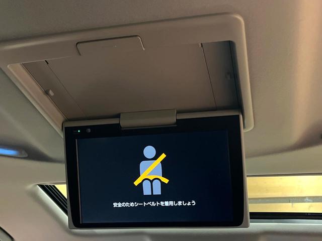 アルファード 2.5S Cパッケージ サンルーフ TRDフルエアロ 両側電動ドア 後席モニター レーダークルーズ バックカメラ 衝突被害軽減システム 禁煙車 電動リアゲート レザー調シート 前席シートエアコン ドラレコ コーナーセンサー(5枚目)