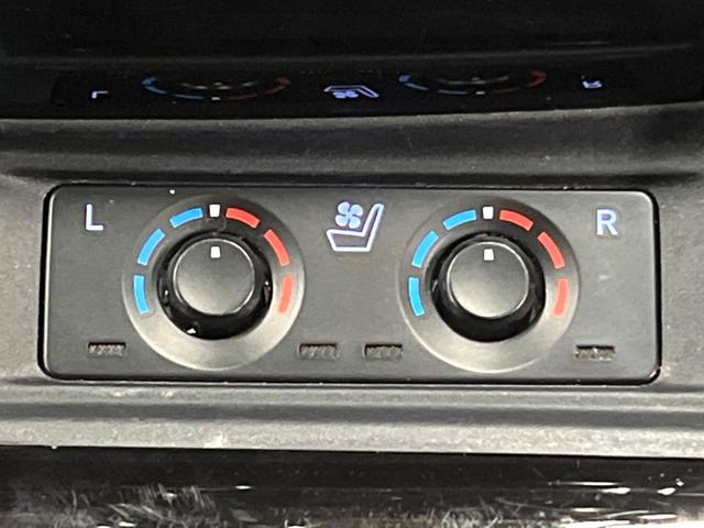 アルファード 2.5S Cパッケージ サンルーフ TRDフルエアロ 両側電動ドア 後席モニター レーダークルーズ バックカメラ 衝突被害軽減システム 禁煙車 電動リアゲート レザー調シート 前席シートエアコン ドラレコ コーナーセンサー(39枚目)