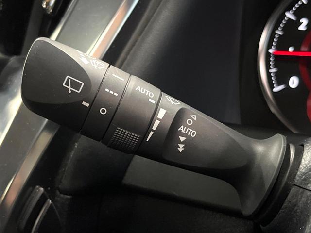 アルファード 2.5S Cパッケージ サンルーフ TRDフルエアロ 両側電動ドア 後席モニター レーダークルーズ バックカメラ 衝突被害軽減システム 禁煙車 電動リアゲート レザー調シート 前席シートエアコン ドラレコ コーナーセンサー(49枚目)