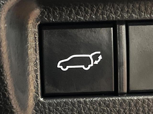 ハリアー G 12型ナビ パワーバックドア デジタルインナーミラー ブラインドスポットモニター レーダークルーズ 衝突軽減 バックカメラ フルセグ 禁煙 パワーシート クリアランスソナー 純正18インチアルミ(7枚目)