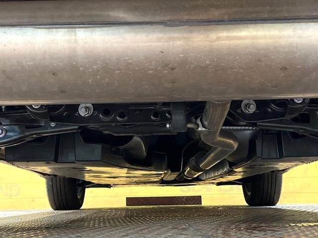 ハリアー G 12型ナビ パワーバックドア デジタルインナーミラー ブラインドスポットモニター レーダークルーズ 衝突軽減 バックカメラ フルセグ 禁煙 パワーシート クリアランスソナー 純正18インチアルミ(19枚目)