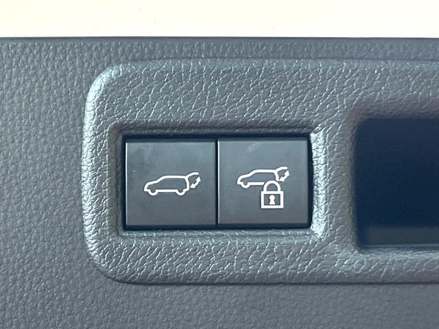 ハリアー G 12型ナビ パワーバックドア デジタルインナーミラー ブラインドスポットモニター レーダークルーズ 衝突軽減 バックカメラ フルセグ 禁煙 パワーシート クリアランスソナー 純正18インチアルミ(28枚目)