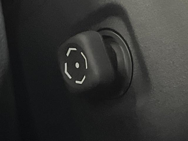 ハリアー G 12型ナビ パワーバックドア デジタルインナーミラー ブラインドスポットモニター レーダークルーズ 衝突軽減 バックカメラ フルセグ 禁煙 パワーシート クリアランスソナー 純正18インチアルミ(44枚目)