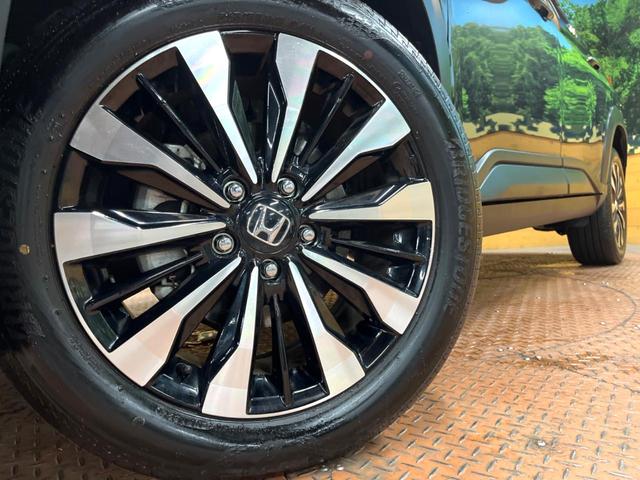 WR-V Z ホンダコネクトディスプレイ バックカメラ レーダークルーズ クリアランスソナー ホンダセンシング 禁煙 純正17インチアルミ LEDヘッド オートエアコン スマートキー Bluetooth接続(13枚目)