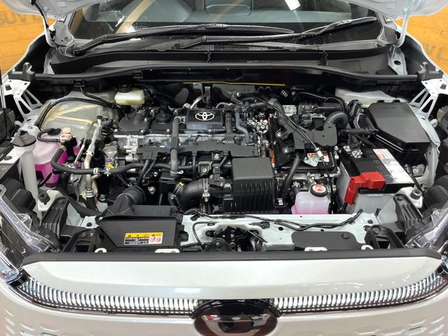 カローラクロス ハイブリッド Z ガラスルーフ トヨタチームメイト ブラインドスポットモニター 10型ナビ 全周囲カメラ レーダークルーズ ハンズフリーパワーバックドア 100V電源 シートベンチレーション 純正18インチアルミ(18枚目)