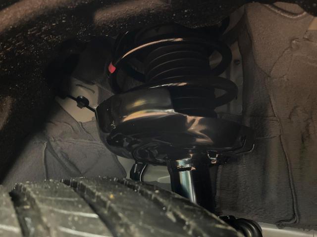 カローラクロス ハイブリッド Z ガラスルーフ トヨタチームメイト ブラインドスポットモニター 10型ナビ 全周囲カメラ レーダークルーズ ハンズフリーパワーバックドア 100V電源 シートベンチレーション 純正18インチアルミ(20枚目)