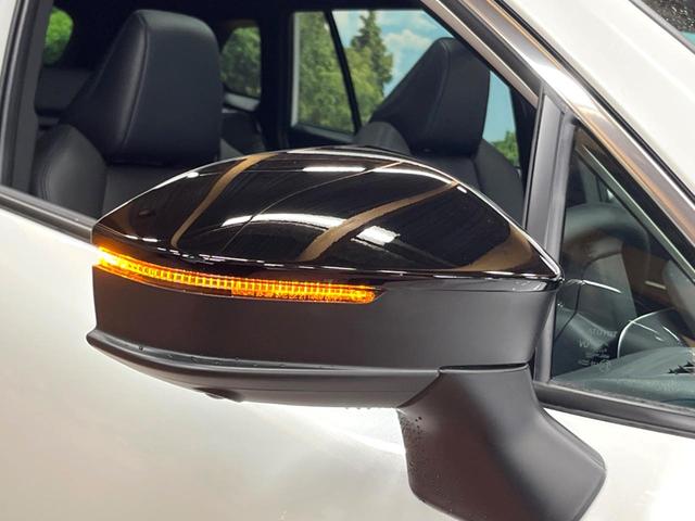 カローラクロス ハイブリッド Z ガラスルーフ トヨタチームメイト ブラインドスポットモニター 10型ナビ 全周囲カメラ レーダークルーズ ハンズフリーパワーバックドア 100V電源 シートベンチレーション 純正18インチアルミ(56枚目)