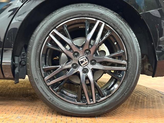 オデッセイハイブリッド e:HEVアブソルート・EX 禁煙車 10型ナビ 全周囲カメラ 両側電動ドア 7人乗り デジタルインナーミラー ブラインドスポットモニター シートヒーター パワーバックドア AC100V電源 レーダークルーズ ホンダセンシング(35枚目)