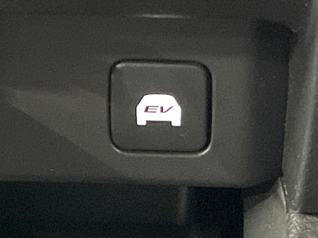 オデッセイハイブリッド e:HEVアブソルート・EX 禁煙車 10型ナビ 全周囲カメラ 両側電動ドア 7人乗り デジタルインナーミラー ブラインドスポットモニター シートヒーター パワーバックドア AC100V電源 レーダークルーズ ホンダセンシング(42枚目)