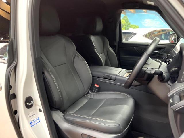 アルファード Z モデリスタエアロ 左右独立ムーンルーフ 後席モニター トヨタチームメイト 14型ナビ 全周囲カメラ ユニバーサルステップ デジタルインナーミラー 両側電動ドア 禁煙車 電動リアドア シートエアコン(10枚目)