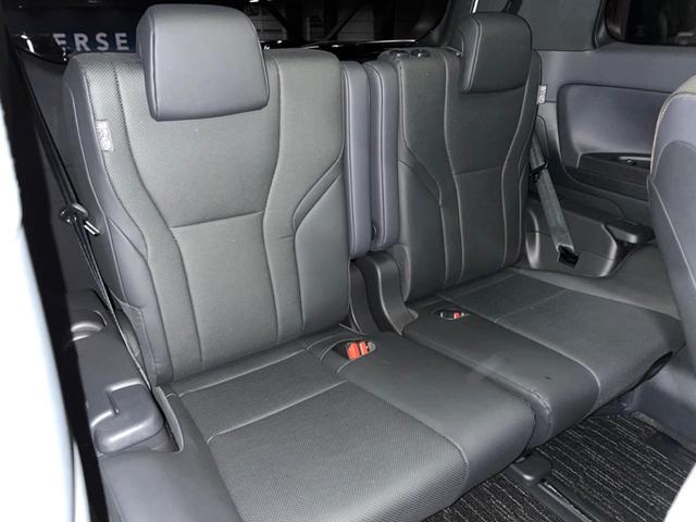 アルファード Z モデリスタエアロ 左右独立ムーンルーフ 後席モニター トヨタチームメイト 14型ナビ 全周囲カメラ ユニバーサルステップ デジタルインナーミラー 両側電動ドア 禁煙車 電動リアドア シートエアコン(12枚目)