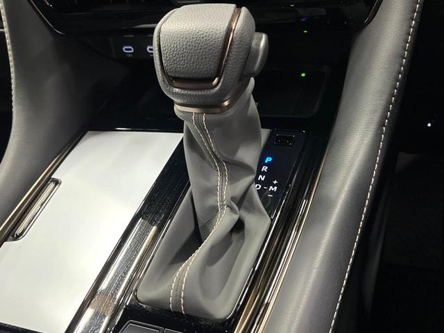 アルファード Z モデリスタエアロ 左右独立ムーンルーフ 後席モニター トヨタチームメイト 14型ナビ 全周囲カメラ ユニバーサルステップ デジタルインナーミラー 両側電動ドア 禁煙車 電動リアドア シートエアコン(37枚目)