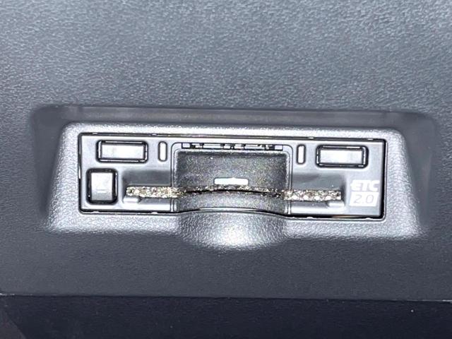 アルファード Z モデリスタエアロ 左右独立ムーンルーフ 後席モニター トヨタチームメイト 14型ナビ 全周囲カメラ ユニバーサルステップ デジタルインナーミラー 両側電動ドア 禁煙車 電動リアドア シートエアコン(45枚目)