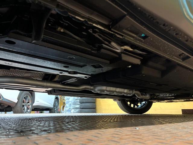 フォレスター プレミアムS:HEV EX 登録済未使用車 セットオプションCJ サンルーフ ハーマンカードン 11型ナビ マルチテレインモニター 茶革シート 視界拡張 スマートリアビューミラー リアビークルディテクション(43枚目)