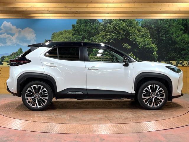 ヤリスクロス ハイブリッドZ 8型ディスプレイオーディオ 全周囲カメラ ブラインドスポットモニター パワーバックドア シートヒーター 禁煙車 レーダークルーズ セーフティセンス パワーシート フルセグ パークアシスト LEDヘッド(58枚目)