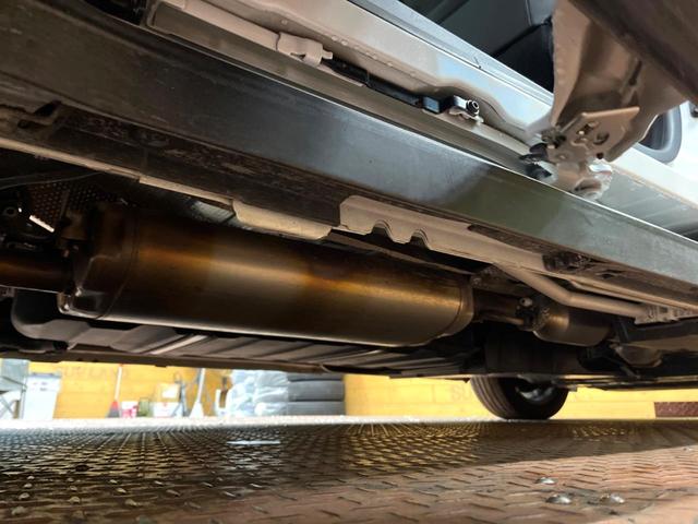 ヴォクシー S-Z 禁煙車 10型ナビ 3眼LEDヘッド 両側電動ドア バックカメラ 衝突軽減システム レーダークルーズ シートヒーター ハーフレザーシート コーナーセンサー LEDヘッド ETC 純正17インチアルミ(37枚目)