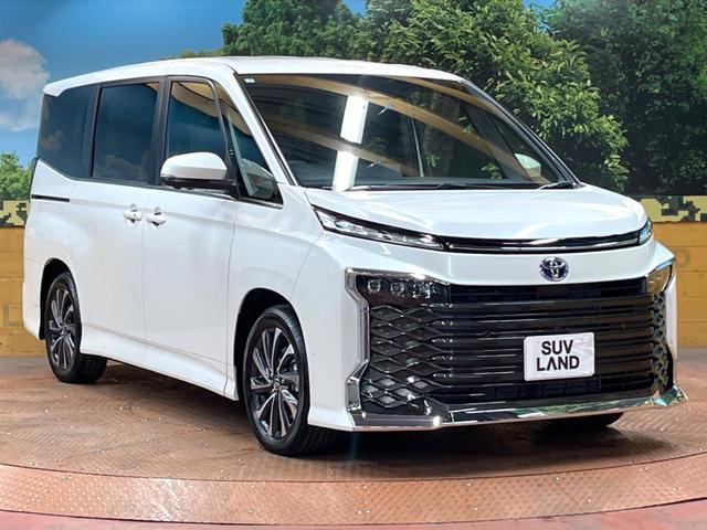 ヴォクシー ハイブリッドS-Z 後席モニター 快適利便PKG トヨタチームメイト 3眼LED 10型ナビ 全周囲カメラ 両側電動ドア 電動リアゲート ブラインドスポットモニター レーダークルーズ クリアランスソナー 禁煙車(17枚目)