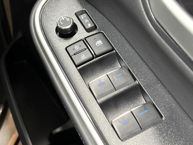 ヴォクシー ハイブリッドS-Z 後席モニター 快適利便PKG トヨタチームメイト 3眼LED 10型ナビ 全周囲カメラ 両側電動ドア 電動リアゲート ブラインドスポットモニター レーダークルーズ クリアランスソナー 禁煙車(45枚目)