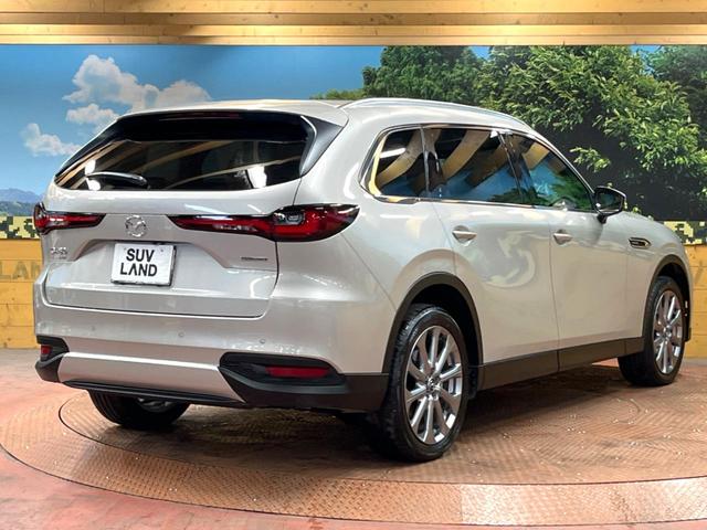 CX-80 XD Lパッケージ パノラマサンルーフ BOSEサウンド 禁煙車 12型ナビ 全周囲カメラ 後席ウォークスルー ブラインドスポットモニター パワーバックドア 衝突軽減 ステアリングヒーター クリアランスソナー フルセグ(18枚目)