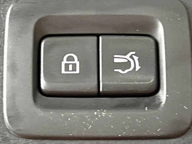 CX-80 XD Lパッケージ パノラマサンルーフ BOSEサウンド 禁煙車 12型ナビ 全周囲カメラ 後席ウォークスルー ブラインドスポットモニター パワーバックドア 衝突軽減 ステアリングヒーター クリアランスソナー フルセグ(31枚目)