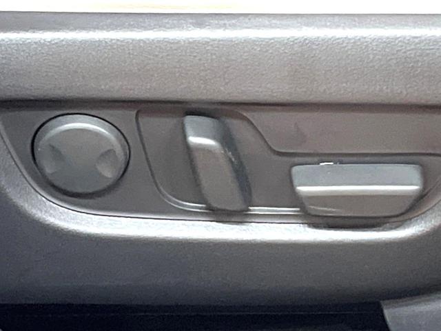 CX-80 XD Lパッケージ パノラマサンルーフ BOSEサウンド 禁煙車 12型ナビ 全周囲カメラ 後席ウォークスルー ブラインドスポットモニター パワーバックドア 衝突軽減 ステアリングヒーター クリアランスソナー フルセグ(34枚目)