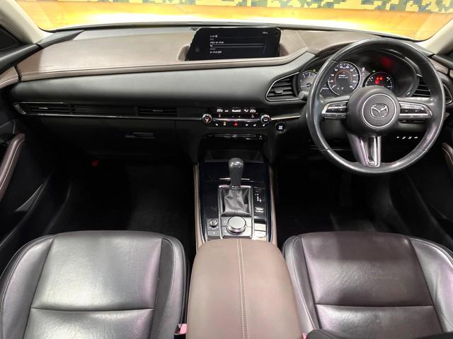 CX-30 20S Lパッケージ 全周囲カメラ 禁煙車 レーダークルーズ 電動リアゲート シートヒーター レザーシート パワーシート ハンドルヒーター コーナーセンサー LEDヘッド ETC 純正18インチアルミ オートハイビーム(2枚目)