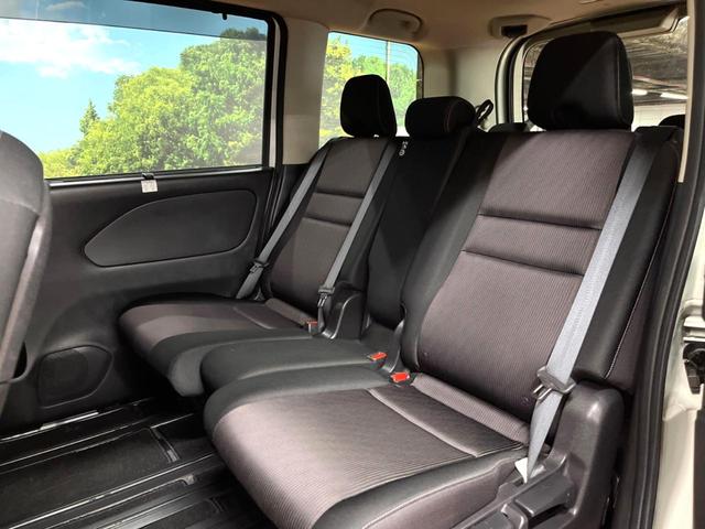 セレナ ハイウェイスター VセレクションII 純正エアロ 後席モニター セーフティパックB 9型ナビ 全周囲カメラ プロパイロット デジタルインナーミラー 両側パワスラ パークアシスト 衝突軽減 純正16アルミ LEDヘッド フルセグTV ETC(9枚目)