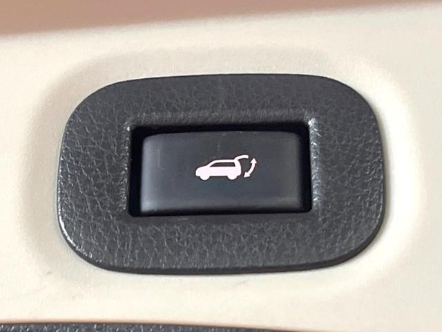 エクストレイル 20Xi ハイブリッド 禁煙車 9型ナビ 全周囲カメラ ルーフレール 全席シートヒーター プロパイロット デジタルインナーミラー 衝突軽減 パワーバックドア LEDヘッド 純正18アルミ クリアランスソナー フルセグ ETC(39枚目)