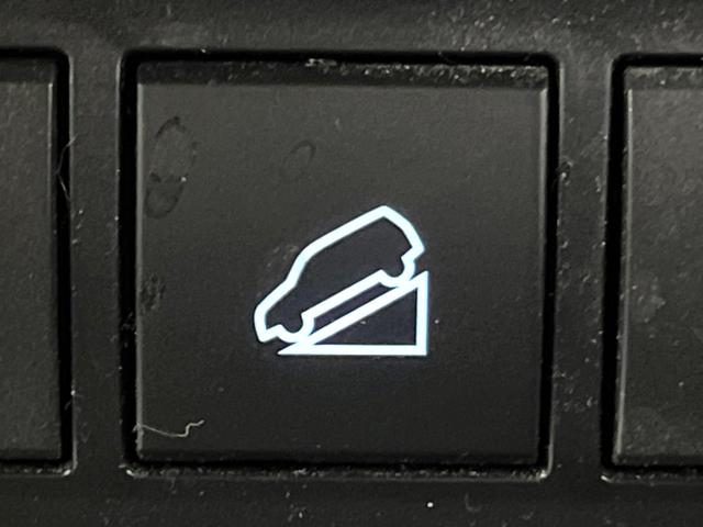 ランドクルーザープラド TX Lパッケージ モデリスタエアロ 禁煙車 メーカーナビ 全周囲カメラ ディーゼル ブラインドスポットモニター 衝突軽減 レーダークルーズ 黒革シート シートエアコン ドラレコ コーナーセンサー LEDヘッド ETC(28枚目)