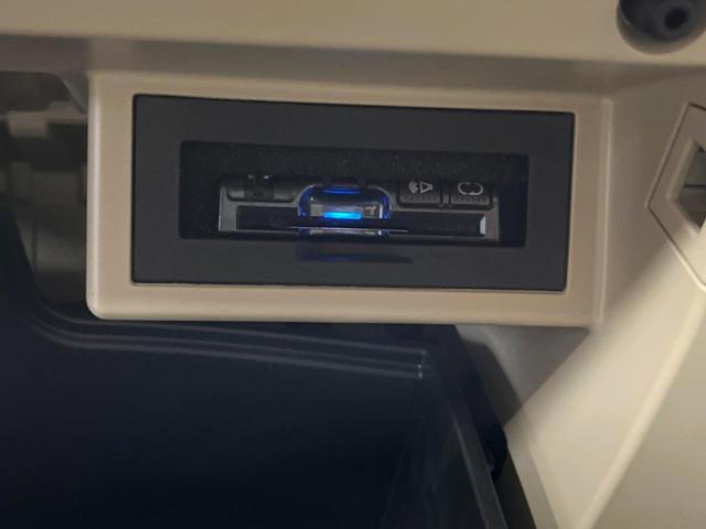 ランドクルーザープラド TX Lパッケージ マットブラックエディション サンルーフ 7人乗 9型ナビ バックカメラ セーフティセンス レーダークルーズ 禁煙車 レザーシート クリアランスソナー LEDヘッド シートベンチレーション Bluetooth再生 フルセグTV(8枚目)