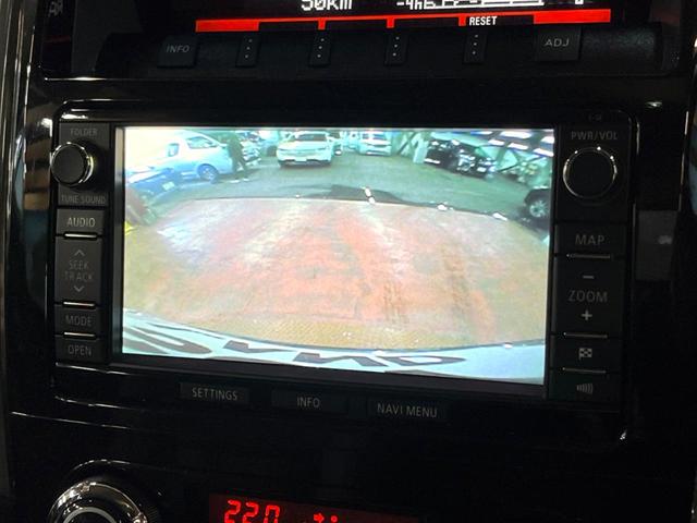 パジェロ ショート VR-II サンルーフ SDナビ バックカメラ クルーズコントロール パワーシート シートヒーター 禁煙車 HIDヘッド ETC 純正18インチアルミ Bluetooth再生 オートマティックハイビーム(4枚目)