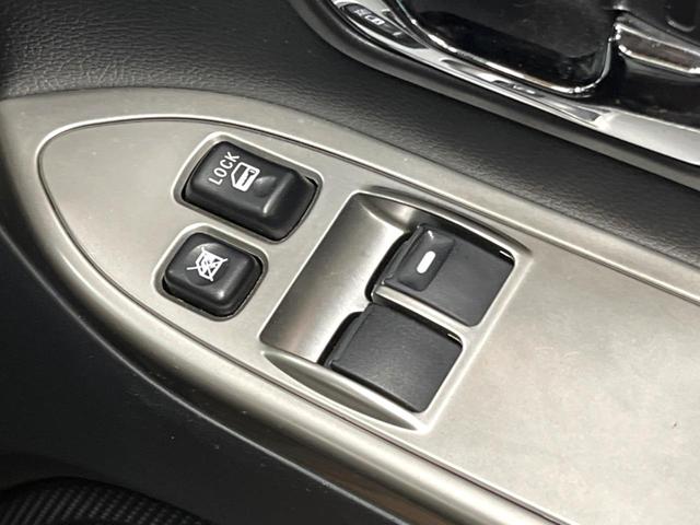 パジェロ ショート VR-II サンルーフ SDナビ バックカメラ クルーズコントロール パワーシート シートヒーター 禁煙車 HIDヘッド ETC 純正18インチアルミ Bluetooth再生 オートマティックハイビーム(44枚目)