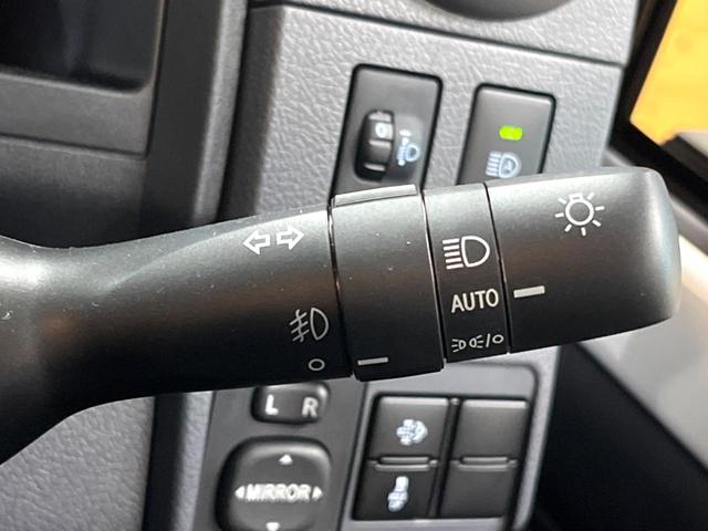 ランドクルーザー70 AX 登録済未使用車 セーフティセンス バックモニター クルーズコントロール 電動デフロック ハーフレザーシート LEDヘッド LEDフォグ ウッドコンビステアリング オートマティックハイビーム(7枚目)